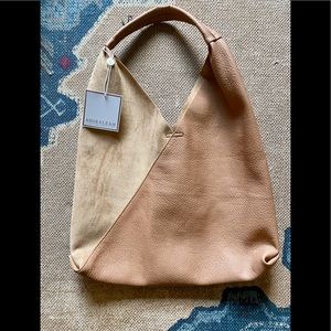 NWT Shiraleah Chicago Tan Camel Tote Bag
